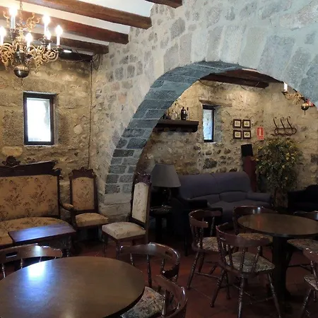 Pensión De La Rovira