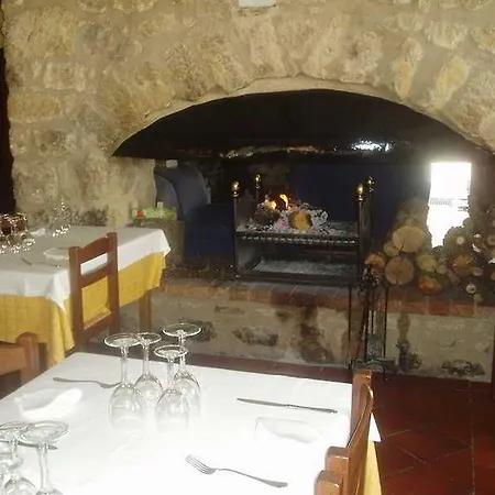 De La Rovira *