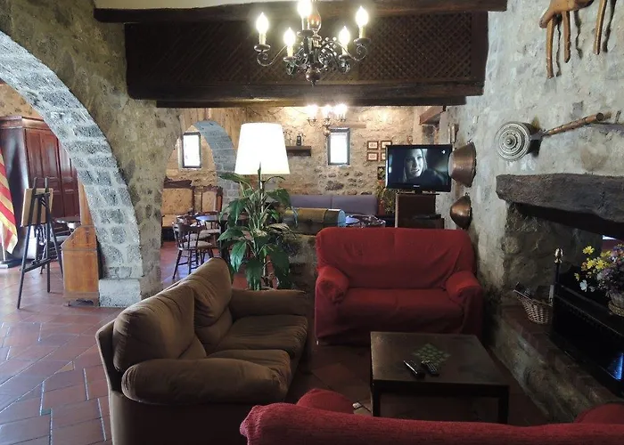 Πανσιόν De La Rovira *